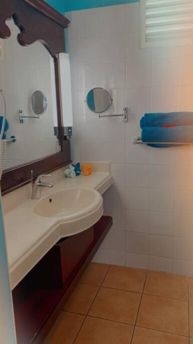 Studio Premium Vue Mer, Plage Сен-Лу Екстериор снимка